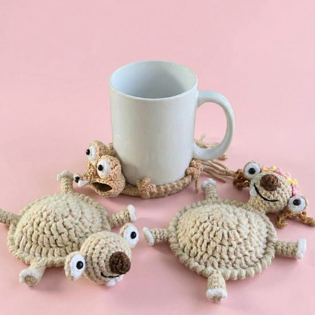 3in1 scrat & sid coaster crochet pattern